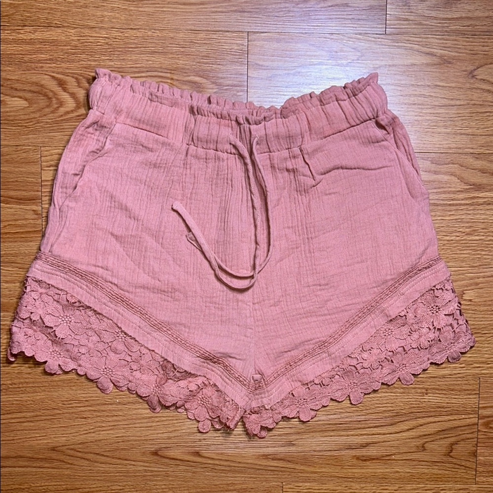 VERY J Lace Contrast Detail
Woven Shorts - Picture 4 of 7